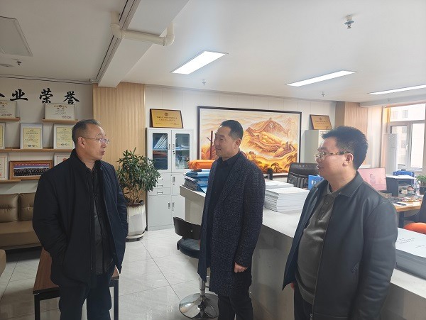 庆阳市总工会领导莅临信合与恒达公司参观指导