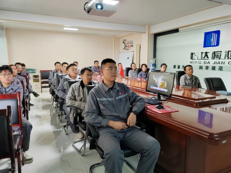 半岛（中国）开展安全教育培训活动